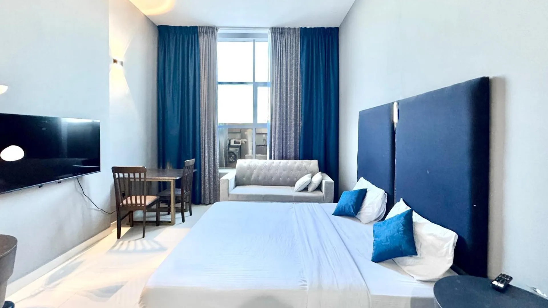 Al Manara Classic Lux Studio Dubai 0*,  United Arab Emirates